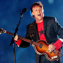 Paul McCartney Puts on A Show At the Barclay’s Center in New York