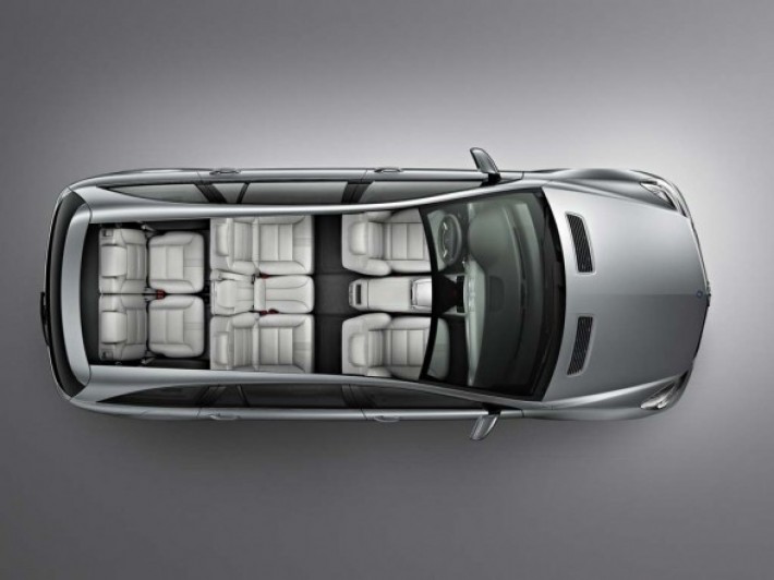 Mercedes-Benz R350 Interior